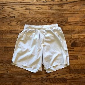LULULEMON SURGE 6” WHITE SHORTS